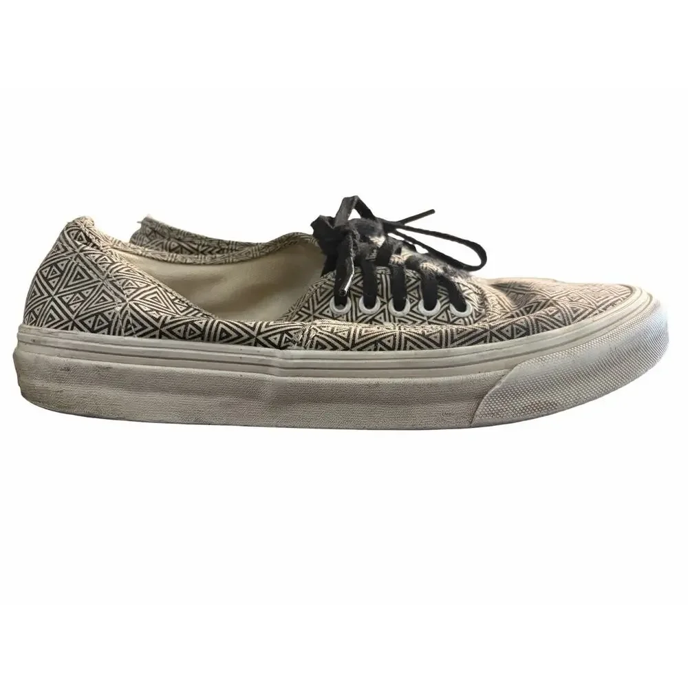 Vans Geometric Triangle Print Canvas Sneakers Women’s 8.5 Men’s 7